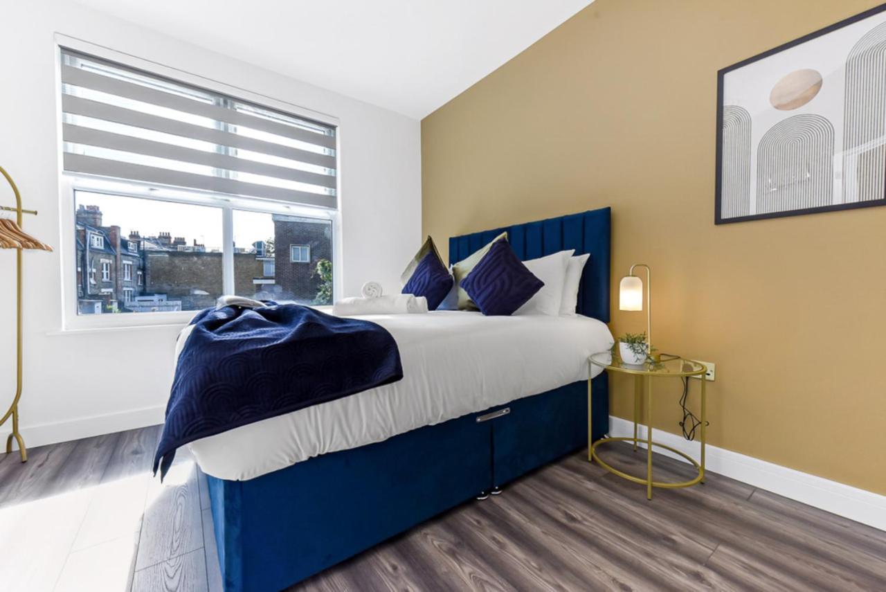 Lovely Two Bedroom With Ensuite Bathrooms Appartamento
